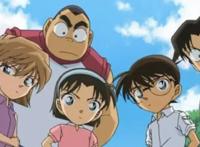 《名侦探柯南》黑衣组织的老大居然是阿笠博士，三点理由可以证明