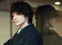 他2岁出道，被宫崎骏赏识；是新海诚粉丝，还给《你的名字》配音