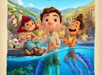 周深献声《夏日友晴天》同名主题曲MV上线酷狗，带你畅游悠长夏日