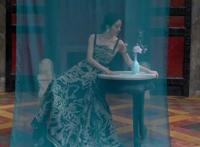 《时尚芭莎》公众号发布赵丽颖采访：且温柔，且坚定