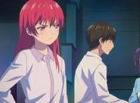 男主和两位女朋友共同生活，动漫剧情变得奇怪起来