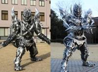 假面骑士帝骑堪称废案集合体，狼王古朗基和猛虎奥菲以诺都有登场