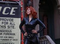 名侦探柯南：USJ上演cosplay秀，次元大介神还原，不二子差点意思