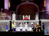 上海迪士尼庆祝米老鼠动漫形象90岁生日