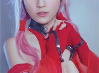 灼眼的夏娜、刀剑神域、罪恶王冠动漫女主的cosplay