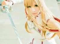 灼眼的夏娜、刀剑神域、罪恶王冠动漫女主的cosplay