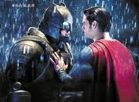 为什么DC出现了蝙蝠侠人气第一，而超人永远一哥站位的局面？