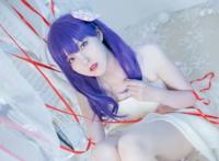 Fate：间桐樱cos，白色连衣裙圣洁无比，网友惊呼：神仙颜值！