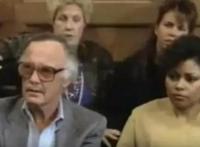 漫威之父去世！一生寻求正义事业，晚年遭家人折磨，生活凄惨