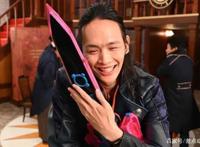 假面骑士圣刃40：大秦寺彻底沦为谐星，神代兄妹遭遇危机