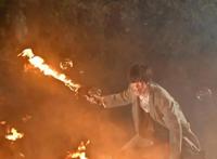 假面骑士圣刃剧场版追加：芽依黑丝极为瞩目，六大剑士决战仁叔！