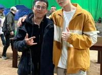 《一人之下》真人版杀青，刮胡刀夏禾，张楚岚月下遛鸟怎么演