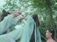 《开封奇谈》：包拯追星、公孙策毒舌、展昭爱吃鱼、庞籍自恋狂