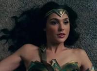 《神奇女侠1984》首支预告发布｜神奇女侠与死而复生的爱人重聚