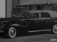 黑暗骑士的坐骑，你更喜欢哪个？真人版蝙蝠侠里的蝙蝠车