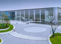 房企如何抗周期？多元化布局，融创开启“潮牌”时代