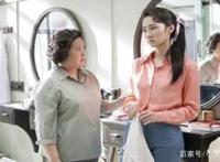 外滩钟声：小滑稽叔叔和胖姨得到曼莉的祝福，小滑稽叔叔求婚浪漫