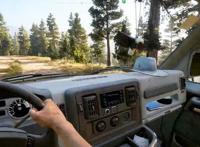 写作视角切换：文字作为意识的载体，主角就是意识投射的对象