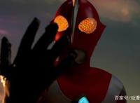 盘点致敬：这一集的迪迦奥特曼你看过吗？片尾曲居然放的是初代！