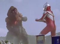 《迪迦奥特曼》全网下架？家长自曝孩子学奥特曼打架