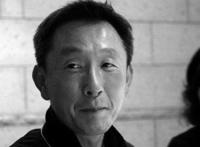 野原新之助和蜡笔有什么关系，为何动画片名叫做蜡笔小新？