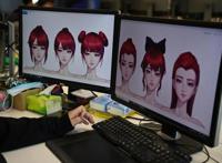 为了让年轻人追虚拟偶像，大厂们拼了