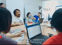 玩梗玩疯了的制作组，竟然要推出用意念做动画的机器，汉化日记