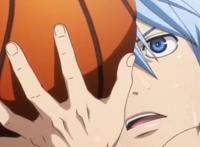 《黑子的篮球》剧情最无敌的投篮技能，冰室辰也见到他都得要跪拜