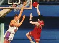 同为篮球热血番，《灌篮高手》有4点完爆《黑子的篮球》！