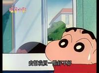 镜中人动漫：蜡笔小新搞笑，哆啦A梦有点可怕，第三个却十分恐怖