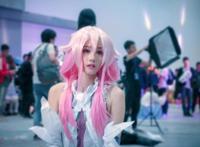 《罪恶王冠》楪祈Cos被禁止进入漫展，粉丝：换一套衣服就好了
