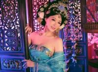 《终末的女武神》美神的声优田中理惠，身材也很火辣