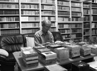 手办、唱片、艺术品这年头没点收藏爱好，都不够Bigger呢！