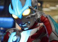 奥特曼恶搞漫画，总是遇到触手类怪兽，只剩皮套的这张莫名搞笑