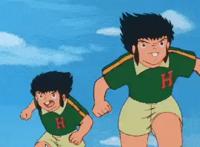 看看灌篮高手、足球小将等运动题材的漫画在日本是啥地位