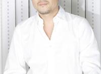 蜡笔小新爸爸野原广志的配音演员藤原启治因癌症去世，享年55岁