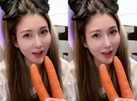 陈赫妈妈晒居家逗娃日常，因配文含糊，网友猜测保姆也一起被隔离