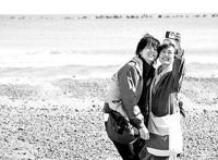 当爱情不再可靠他反复给出“甜蜜关系”的不同答案