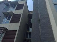 8岁女童模仿《熊出没》坠亡！家长错了？动画片“背锅”了吗？