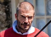 唏嘘！46岁贝克汉姆亮相：秃顶 头发花白 满脸皱纹，老到认不出了