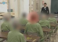 发展障碍：成年男人不该看《光之美少女》？日本纪录节目跟拍引战