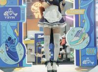 漫展现场，白丝控福利第十六弹！旗袍初音和白丝穹妹，你会选谁？