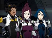 机战、歌姬、三角恋，外加抖腿神曲，堪称动漫界的一股泥石流