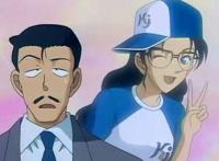 小五郎其实很爱妃英理，哪有什么蠢侦探，只不过是大叔堕落了而已