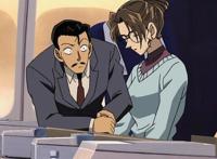 小五郎其实很爱妃英理，哪有什么蠢侦探，只不过是大叔堕落了而已