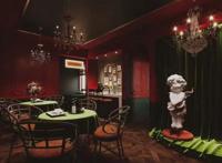 剧本杀企业上万家，8位店主讲述：父母给孩子订桌叮嘱不要黄赌毒，有玩家为相亲来打本