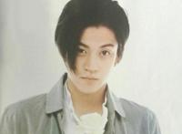 小栗旬主演太宰治遗作《人间失格》，预计2019年上映