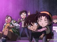 《名侦探柯南》电影演进史6大解析！小学生开飞机、足球踢卫星等