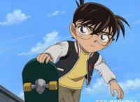 名侦探柯南：柯南从鲨鱼口中脱险，再次化险为夷