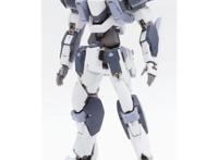 万代《全金属狂潮》ARX-7强弩MB合金版开箱：细致度满分 配件超多